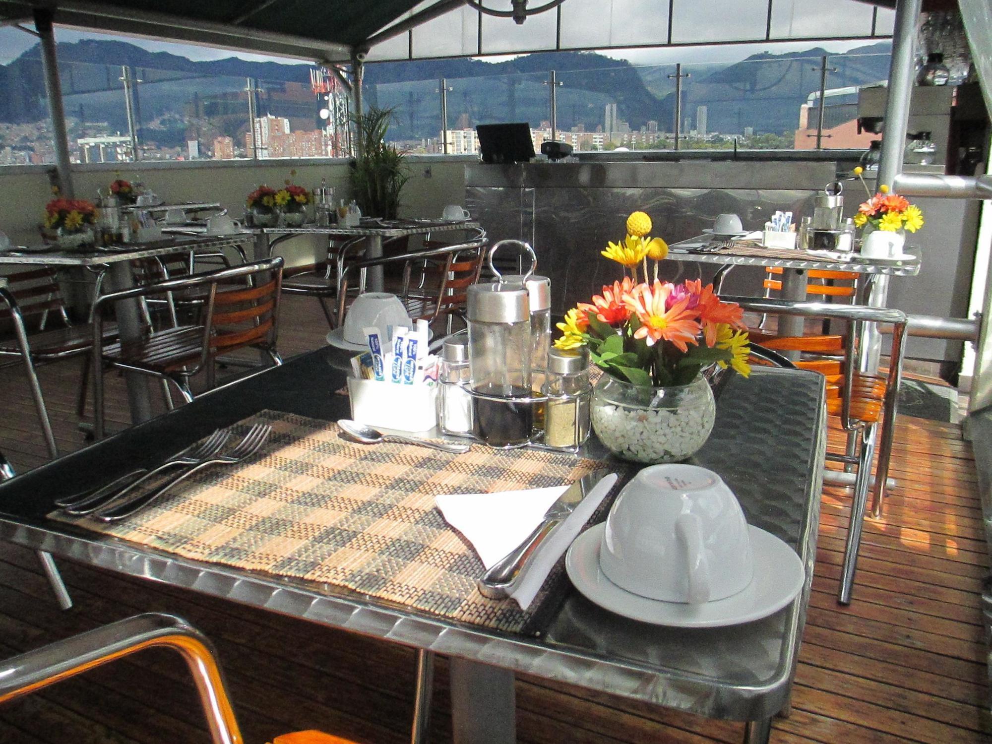 Hotel Platinum Suite Bogotá Exterior foto